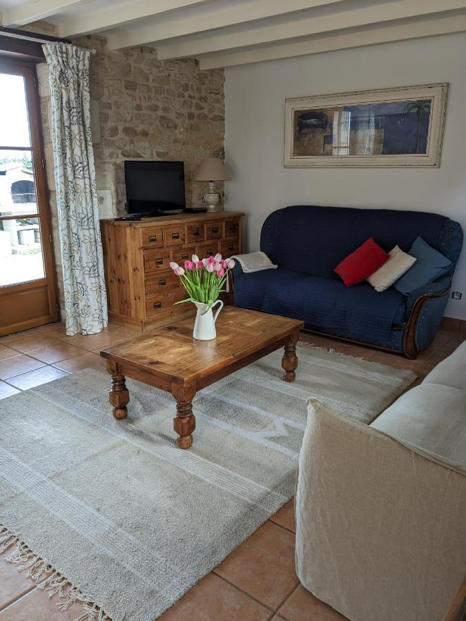 3 Self-Contained Gites With Pool And Games Room Saint-Georges-de-Noisne Exterior foto